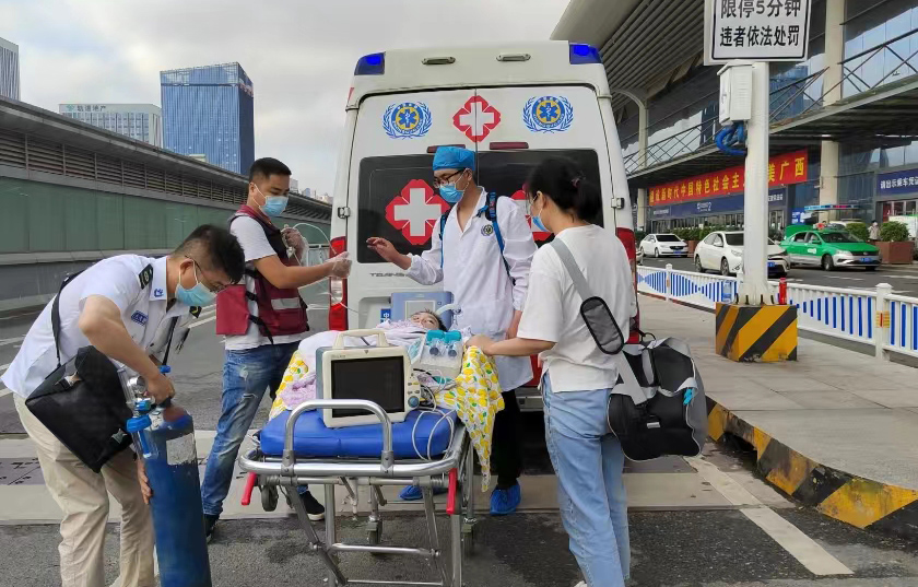 高唐县救护车出租公司